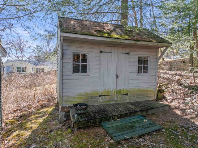 158 Lynn Grove Road, Northwood, NH 03261