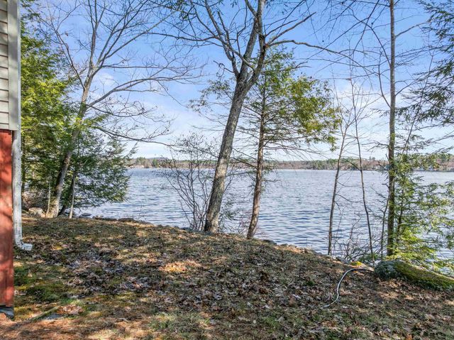 158 Lynn Grove Road, Northwood, NH 03261