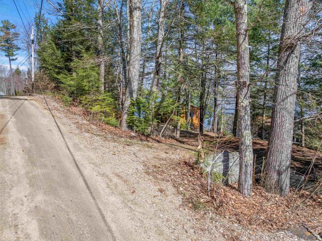158 Lynn Grove Road, Northwood, NH 03261