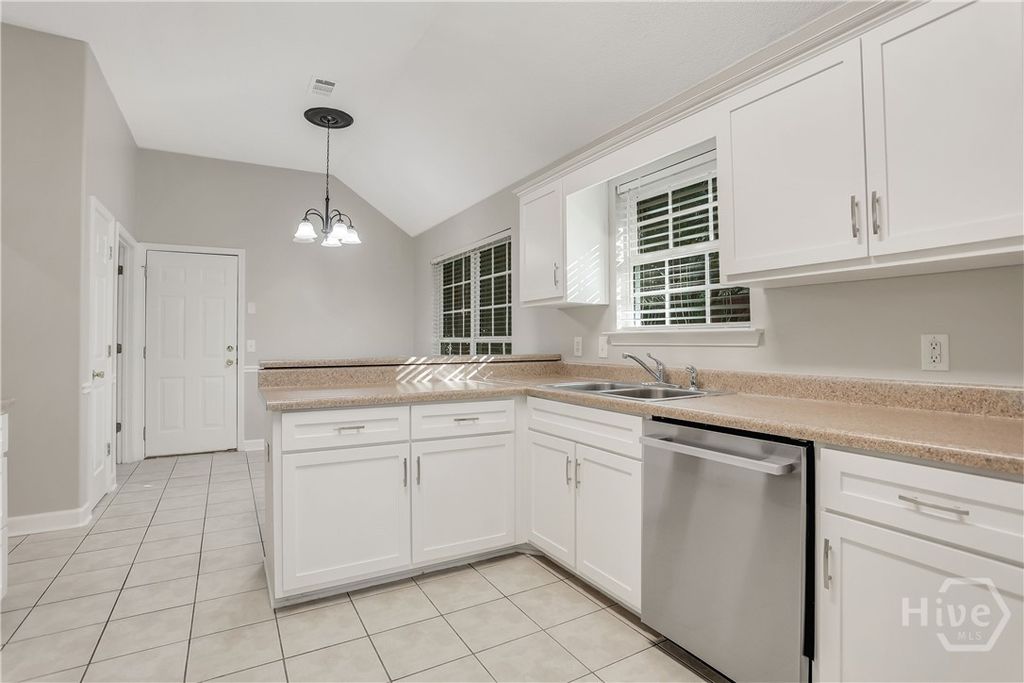 Image 17 of property listing at 202 Marshview Drive, Richmond Hill, GA 31324