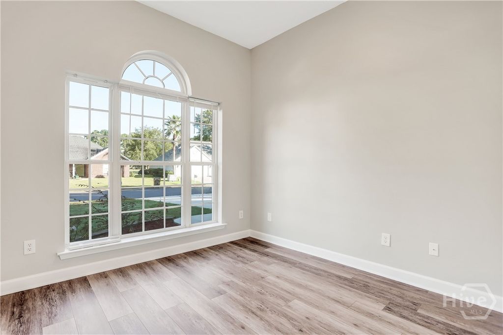 Image 30 of property listing at 202 Marshview Drive, Richmond Hill, GA 31324