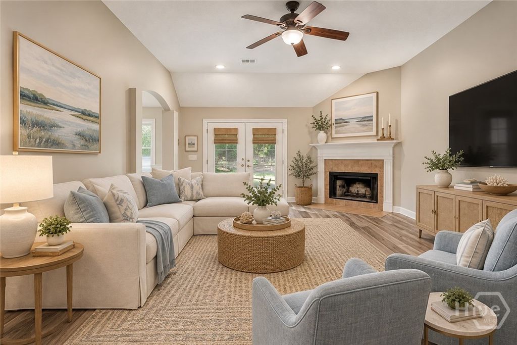 Image 8 of property listing at 202 Marshview Drive, Richmond Hill, GA 31324
