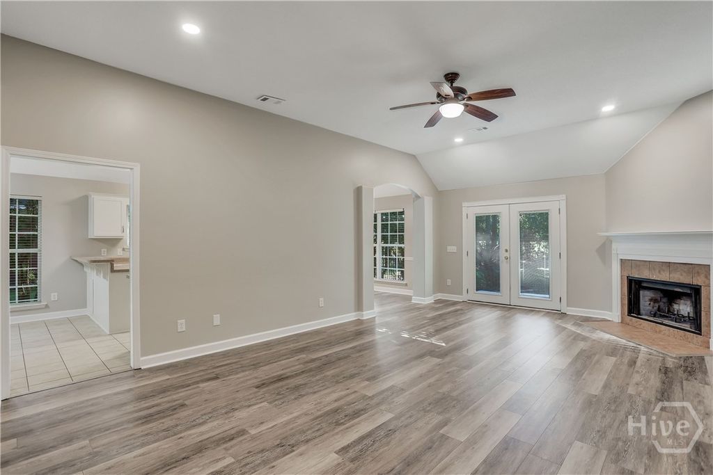 Image 9 of property listing at 202 Marshview Drive, Richmond Hill, GA 31324