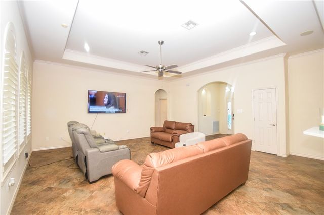 16121 Seagrape St, Corpus Christi, TX 78418