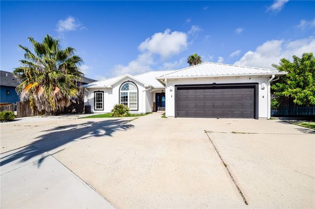 16121 Seagrape St, Corpus Christi, TX 78418