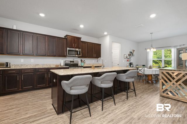 1369 Sierra Estates Drive, Mobile, AL 36608