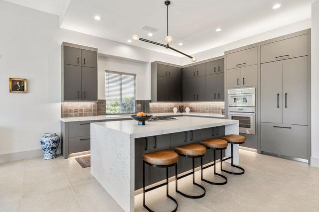 86 Via Bella, Rancho Mirage, CA 92270