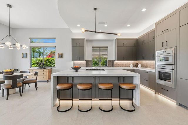 86 Via Bella, Rancho Mirage, CA 92270