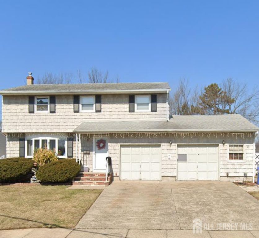 204 Marlin Drive, Fords, NJ 08863
