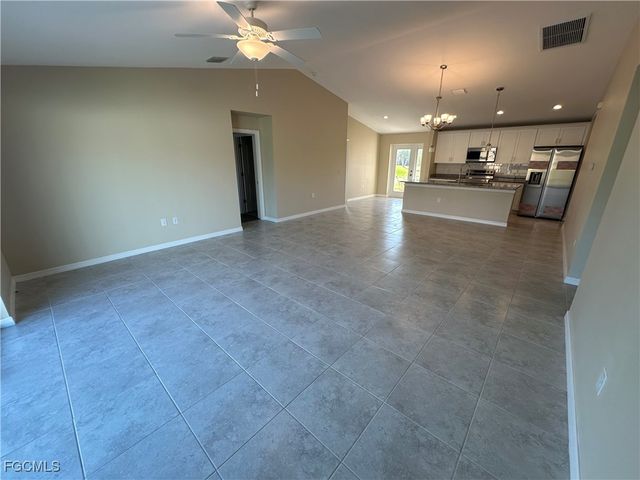 2601 NW 26th TER, Cape Coral, FL 33993