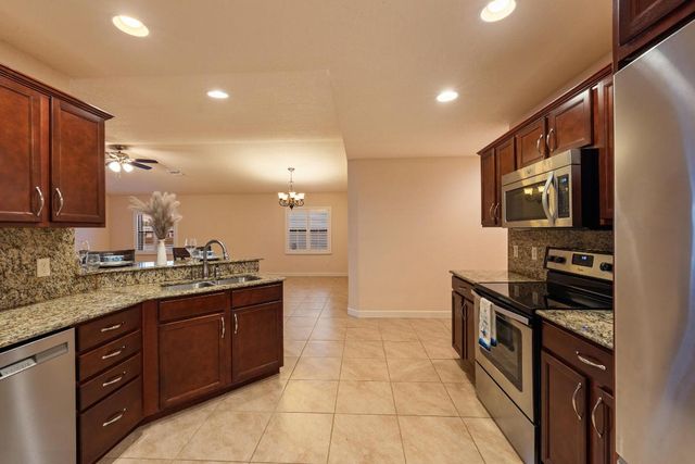 14550 Dulce Real Avenue, Fort Pierce, FL 34951