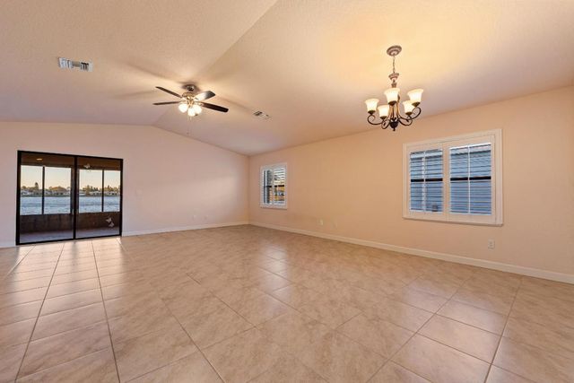 14550 Dulce Real Avenue, Fort Pierce, FL 34951