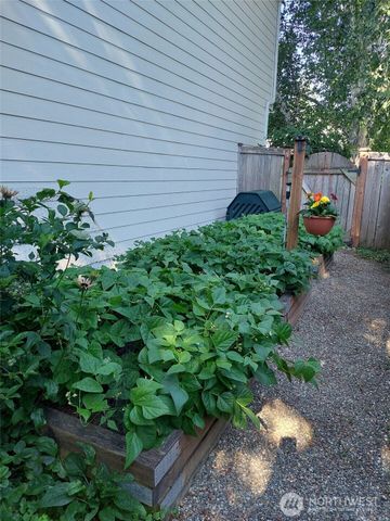 7414 91st Avenue Ct SW, Lakewood, WA 98498