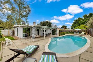 13834 Tobiasson Rd, Poway, CA 92064