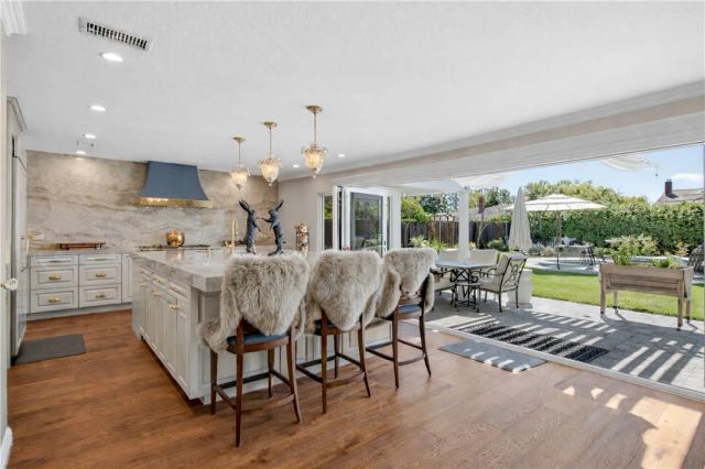 18062 Rosanne, Villa Park, CA 92861