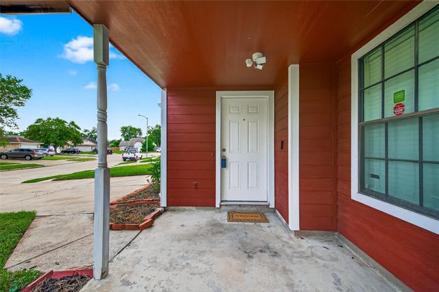 19910 Westcliffe Court, Cypress, TX 77433