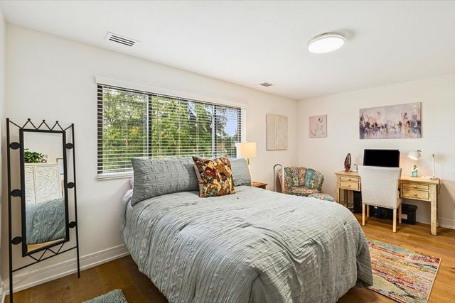 3110 Pheasant Creek Drive 318, Northbrook, IL 60062