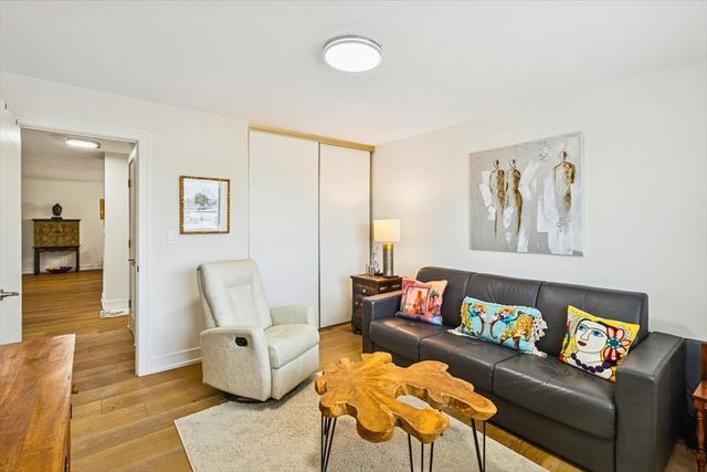 3110 Pheasant Creek Drive 318, Northbrook, IL 60062