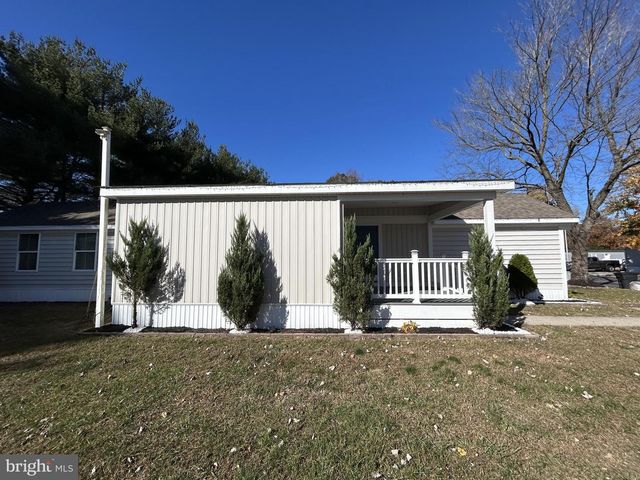 318 HOLIDAY ST, Fruitland, MD 21826