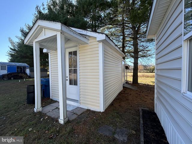 318 HOLIDAY ST, Fruitland, MD 21826