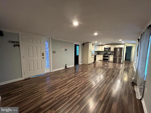 318 HOLIDAY ST, Fruitland, MD 21826