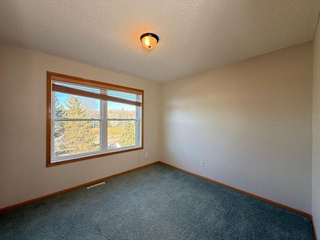 16888 78th Avenue N, Maple Grove, MN 55311