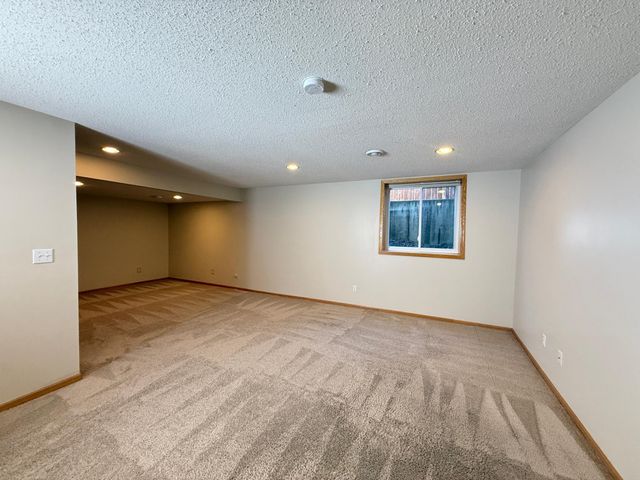 16888 78th Avenue N, Maple Grove, MN 55311