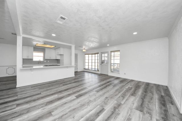 8011 La Roche Lane, Houston, TX 77036