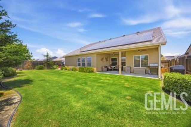 14515 Southernwood Avenue, Bakersfield, CA 93314