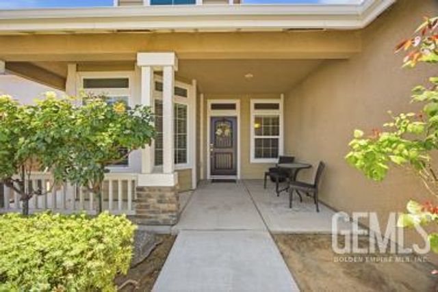 14515 Southernwood Avenue, Bakersfield, CA 93314