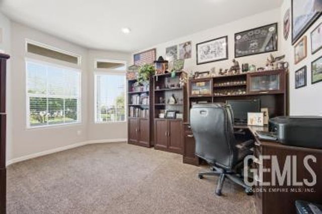 14515 Southernwood Avenue, Bakersfield, CA 93314