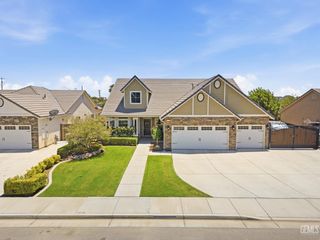 14515 Southernwood Avenue, Bakersfield, CA 93314