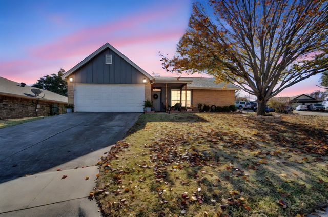 2605 Shasta Court, Fort Worth, TX 76133