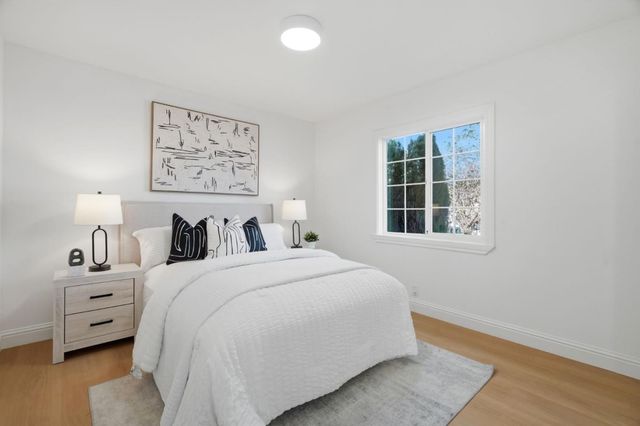 1017 Beech Street, East Palo Alto, CA 94303