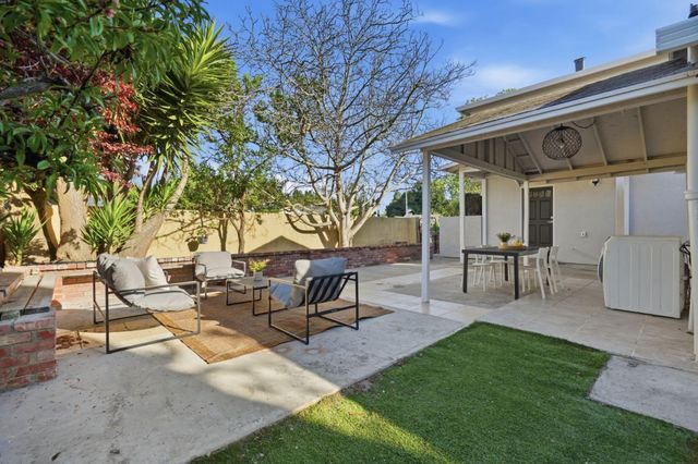 1017 Beech Street, East Palo Alto, CA 94303