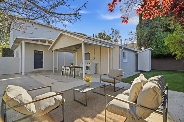 1017 Beech Street, East Palo Alto, CA 94303