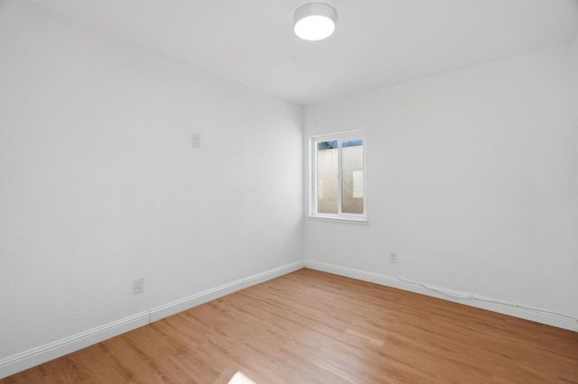 1017 Beech Street, East Palo Alto, CA 94303