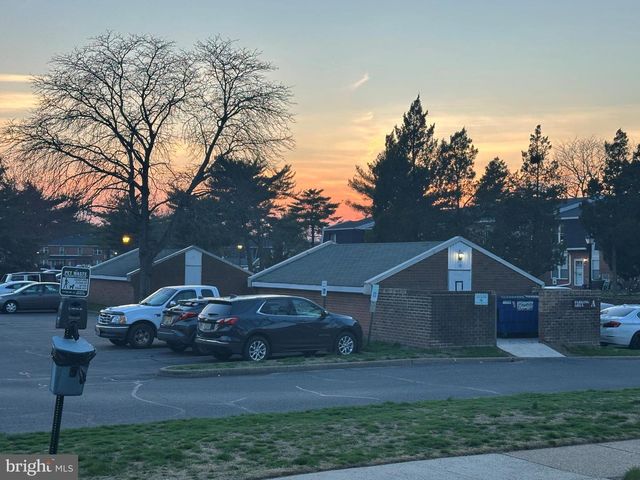 1059 HARBOUR DR, Palmyra, NJ 08065