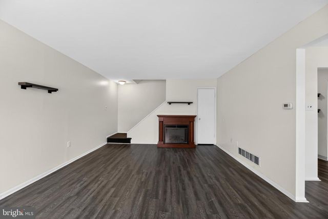 1059 HARBOUR DR, Palmyra, NJ 08065