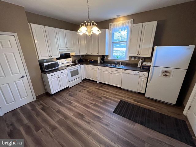 61 W MAIN ST, Frostburg, MD 21532