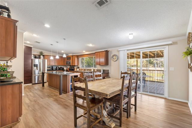 104 County Road 4534, Dayton, TX 77535