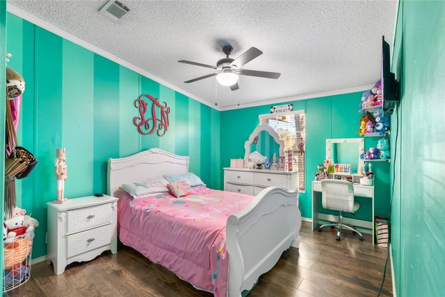 104 County Road 4534, Dayton, TX 77535