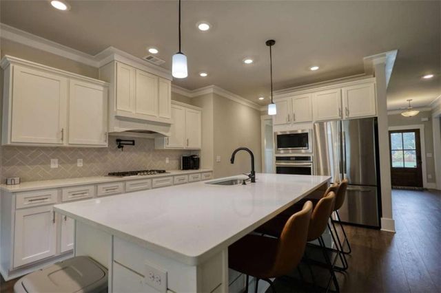 2412 Waterside Drive, Monroe, GA 30655