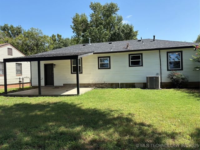 1665 SW Oklahoma Avenue, Bartlesville, OK 74003