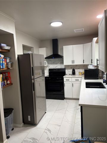 1665 SW Oklahoma Avenue, Bartlesville, OK 74003