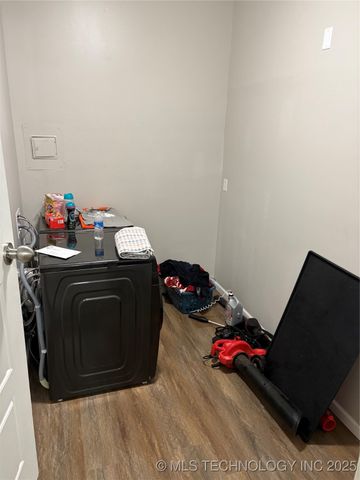 1665 SW Oklahoma Avenue, Bartlesville, OK 74003