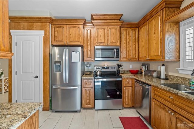 1141 Fairway Lane, Harlingen, TX 78550