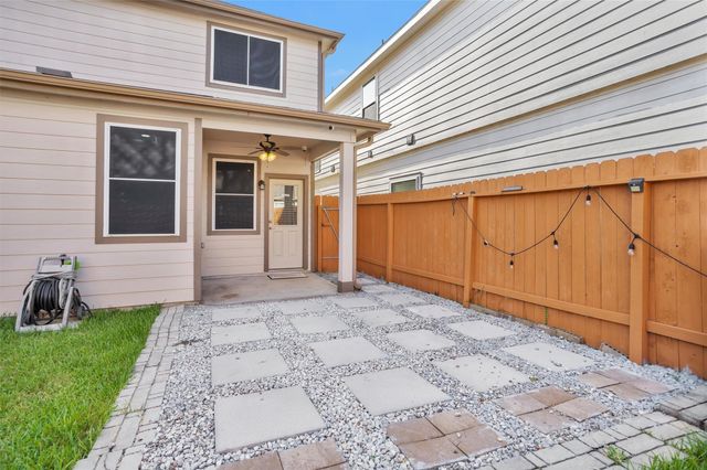17423 Desmond Street, Humble, TX 77346