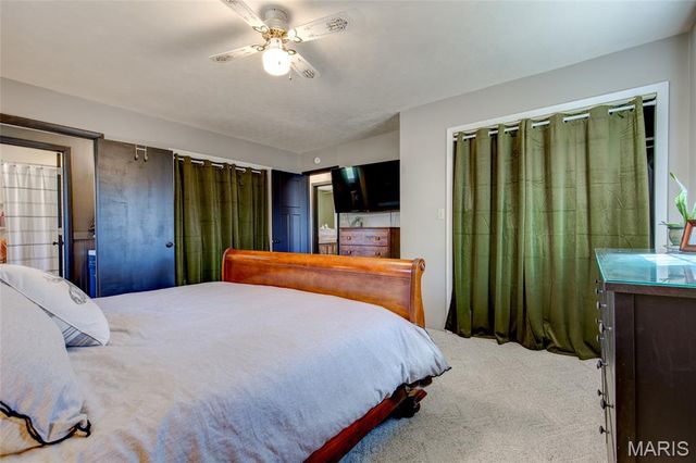 17628 Little Piasa Road, Dow, IL 62022