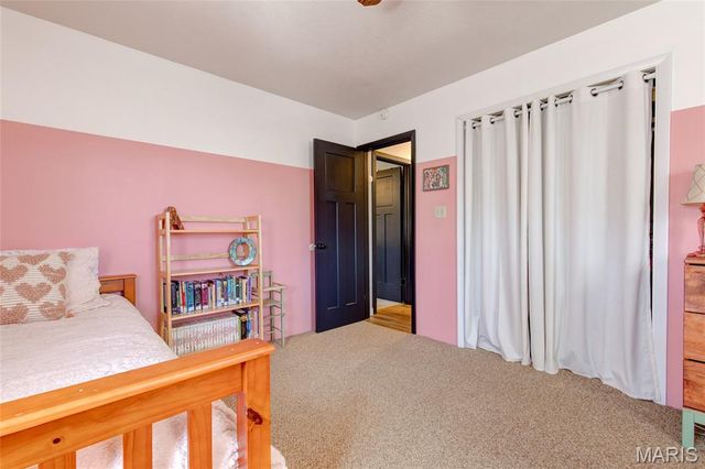 17628 Little Piasa Road, Dow, IL 62022